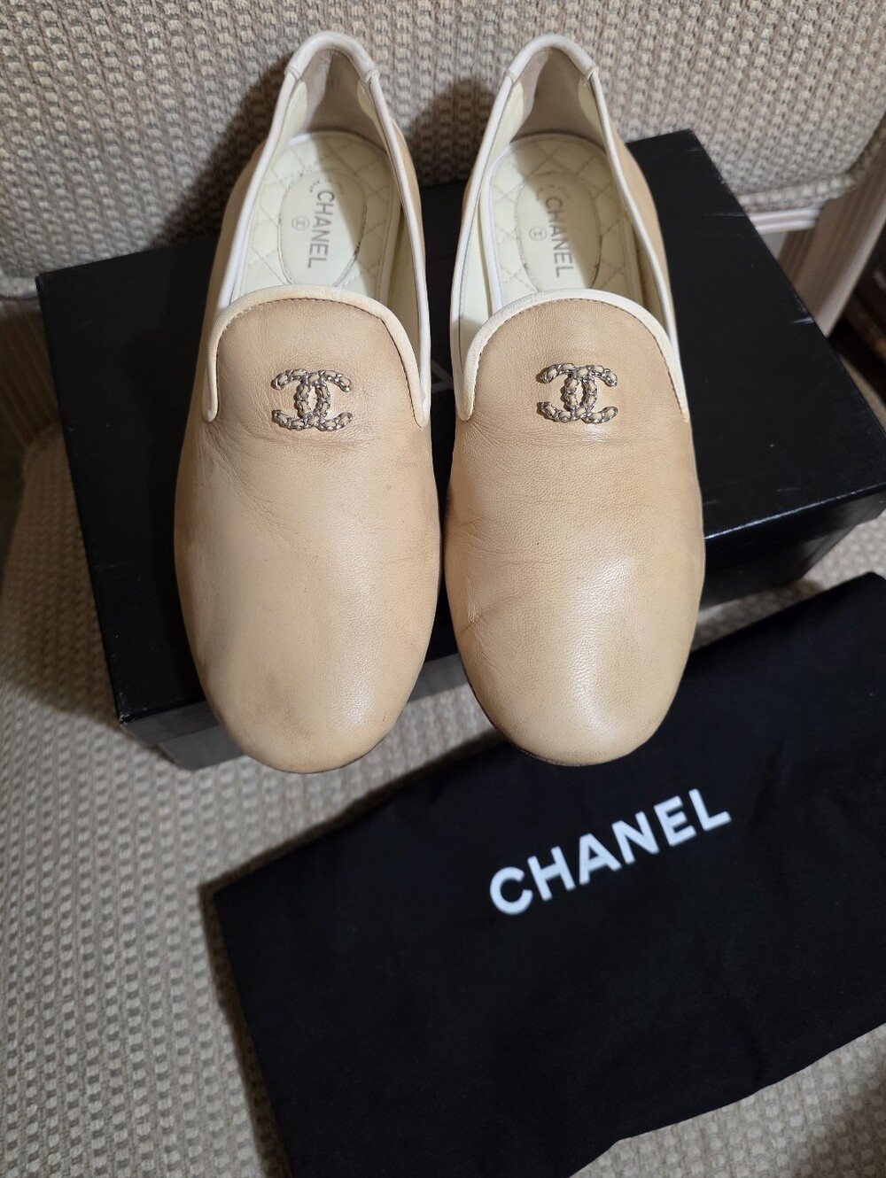CHANEL Nude Leather Slip-On Loafers with Embellished CC